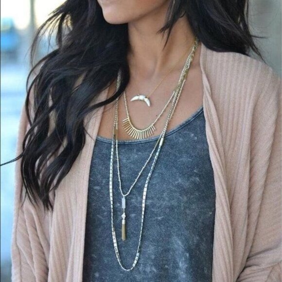 Stella & Dot Arc Necklace Limited Edition White Howlite - Picture 5 of 11